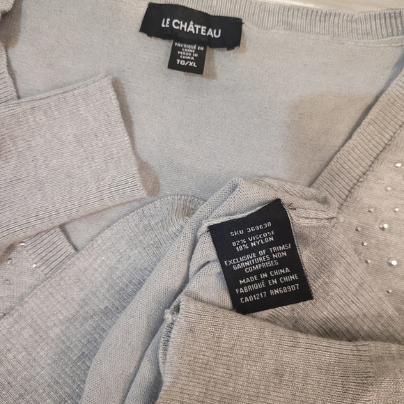 Le Chateau VNeck with Rhinestones sz XL - Picture 7 of 8